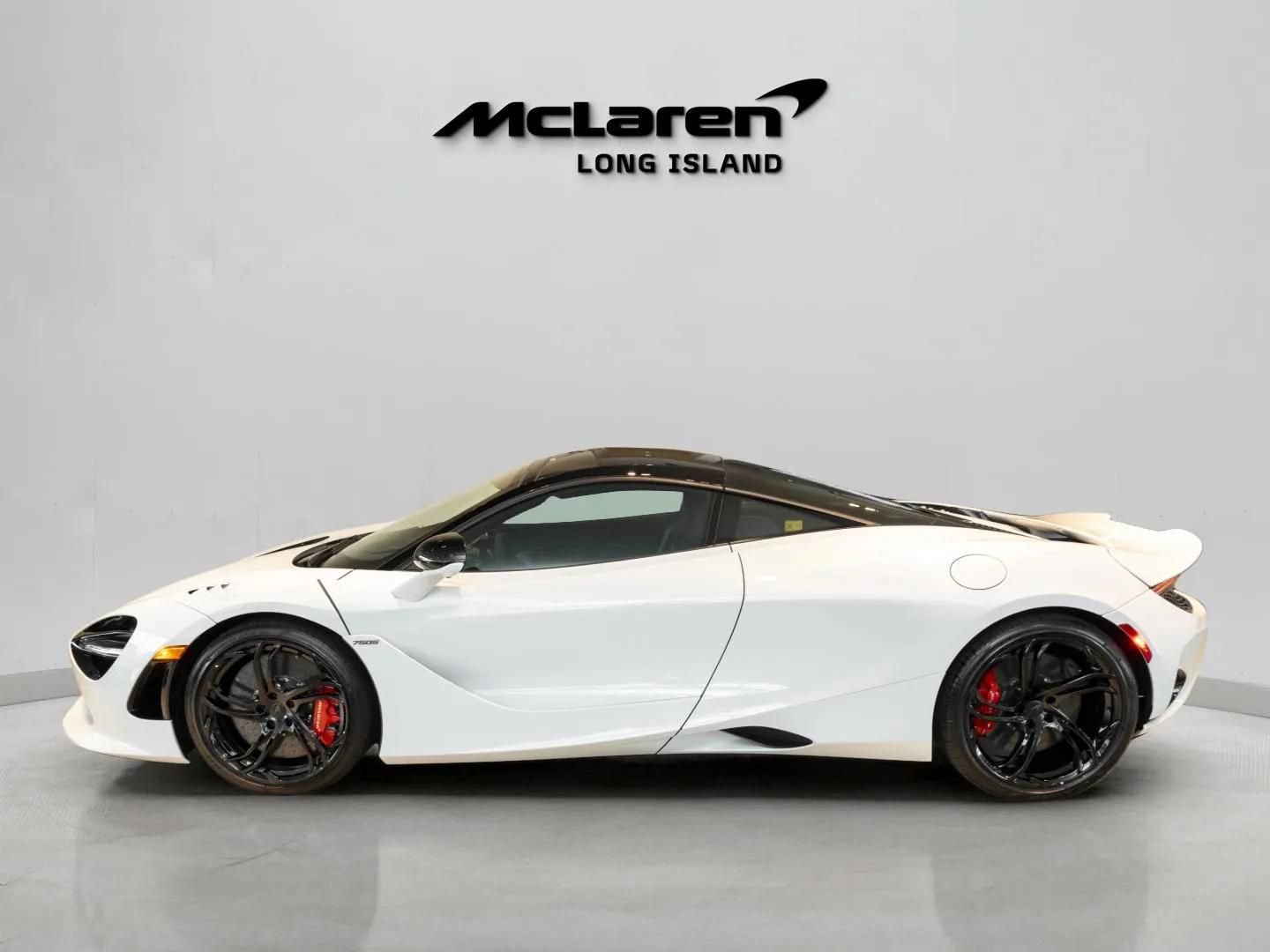 New 2027 McLaren 750S photo 8