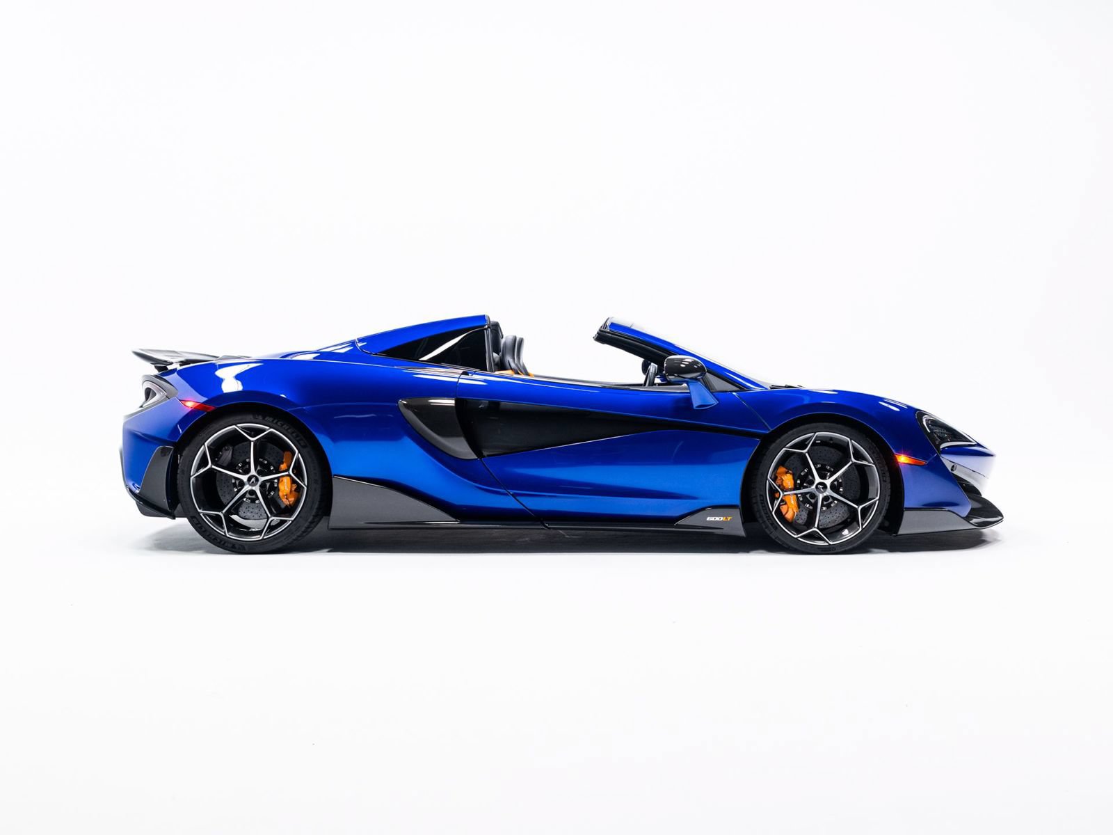 Used 2020 McLaren 600LT Spider photo 9