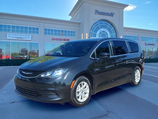 Certified 2017 Chrysler Pacifica Touring
