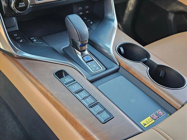 2025 Lexus LX 700h Luxury