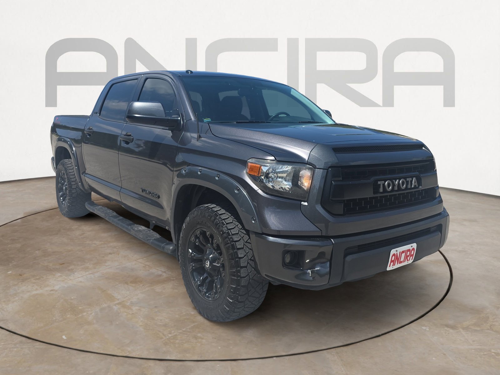 2017 Toyota Tundra SR5