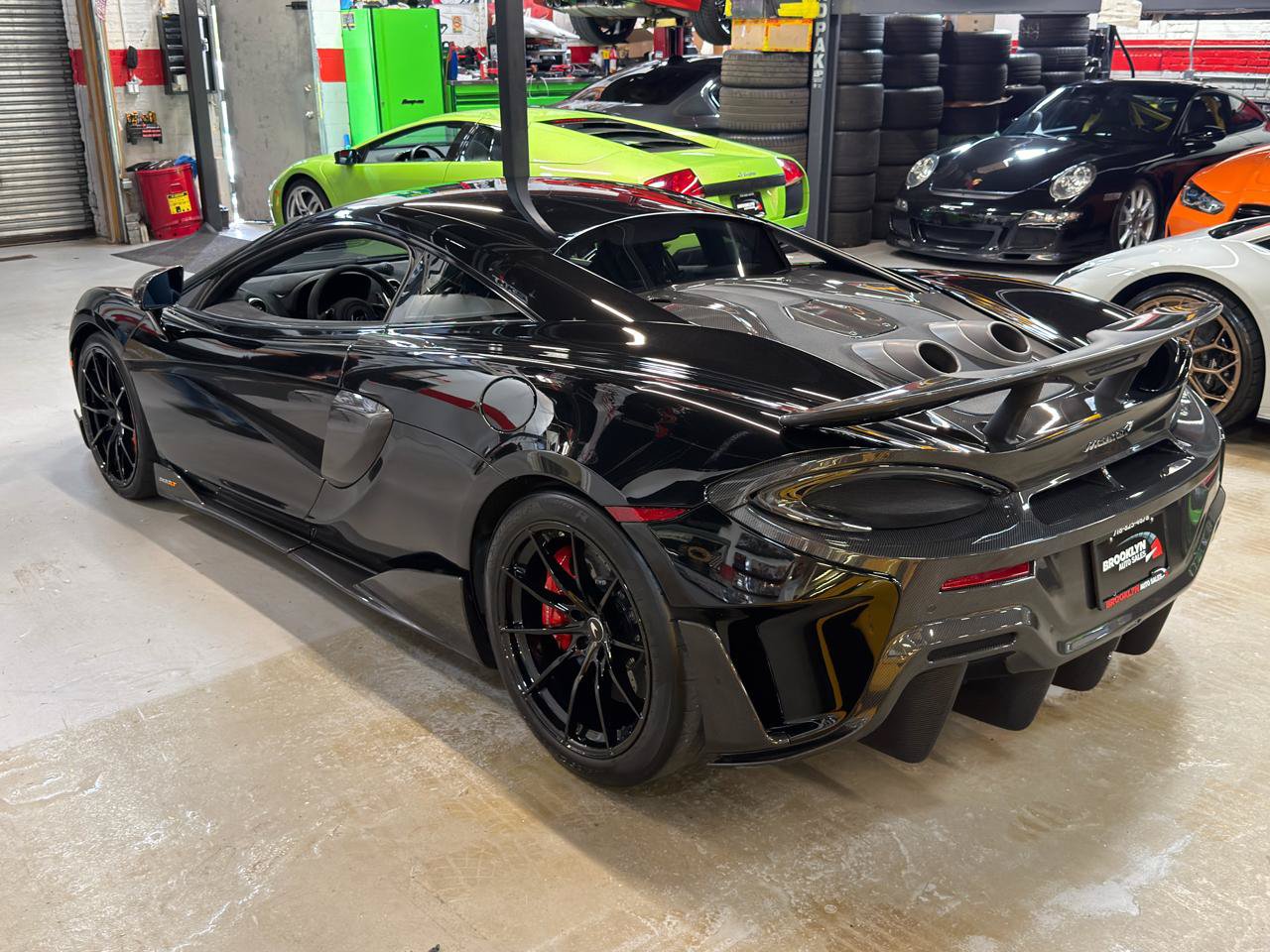 Used 2019 McLaren 600LT photo 11
