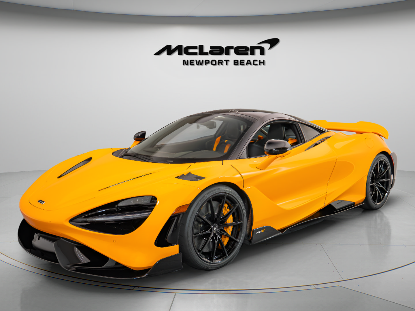 Used 2021 McLaren 765LT 3