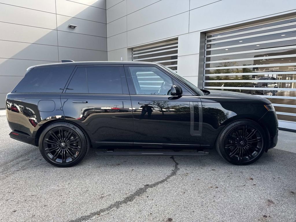 2025 Land Rover Range Rover Autobiography