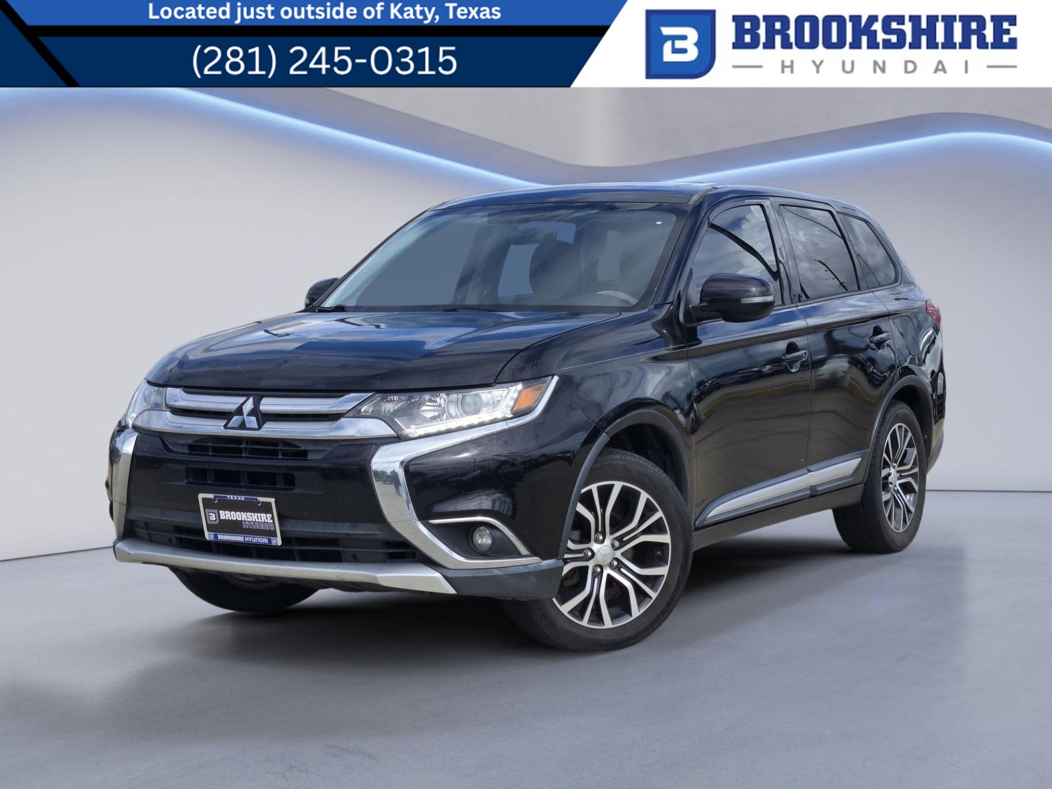 Used 2017 Mitsubishi Outlander SE