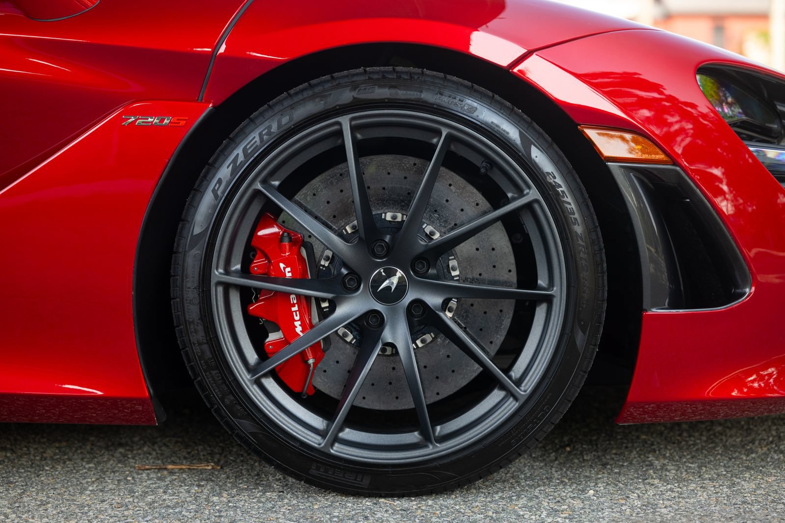 Used 2021 McLaren 720S Performance photo 9