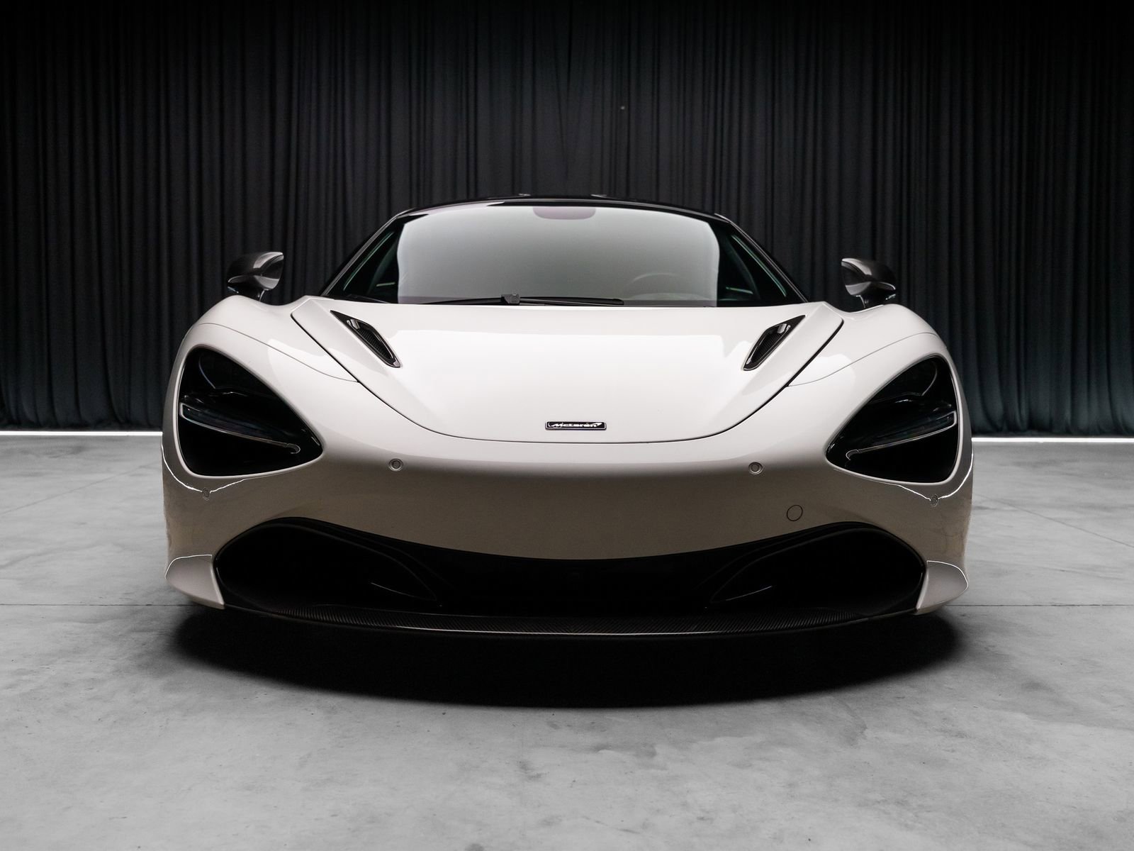 Used 2019 McLaren 720S Performance photo 23
