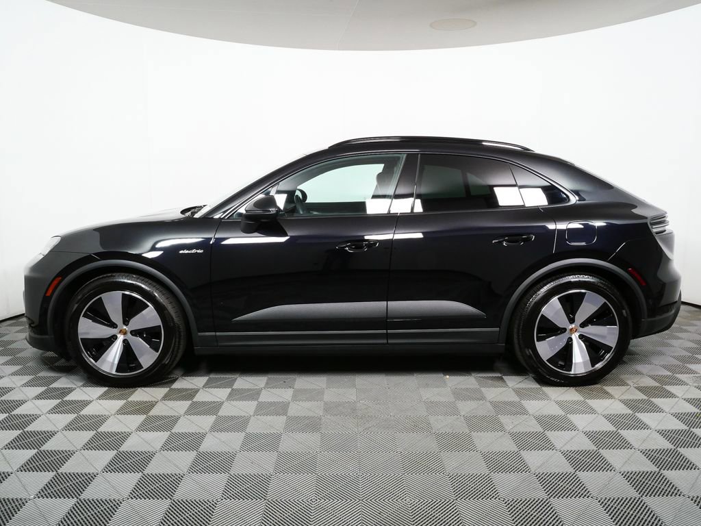 2025 Porsche Macan 4 Electric