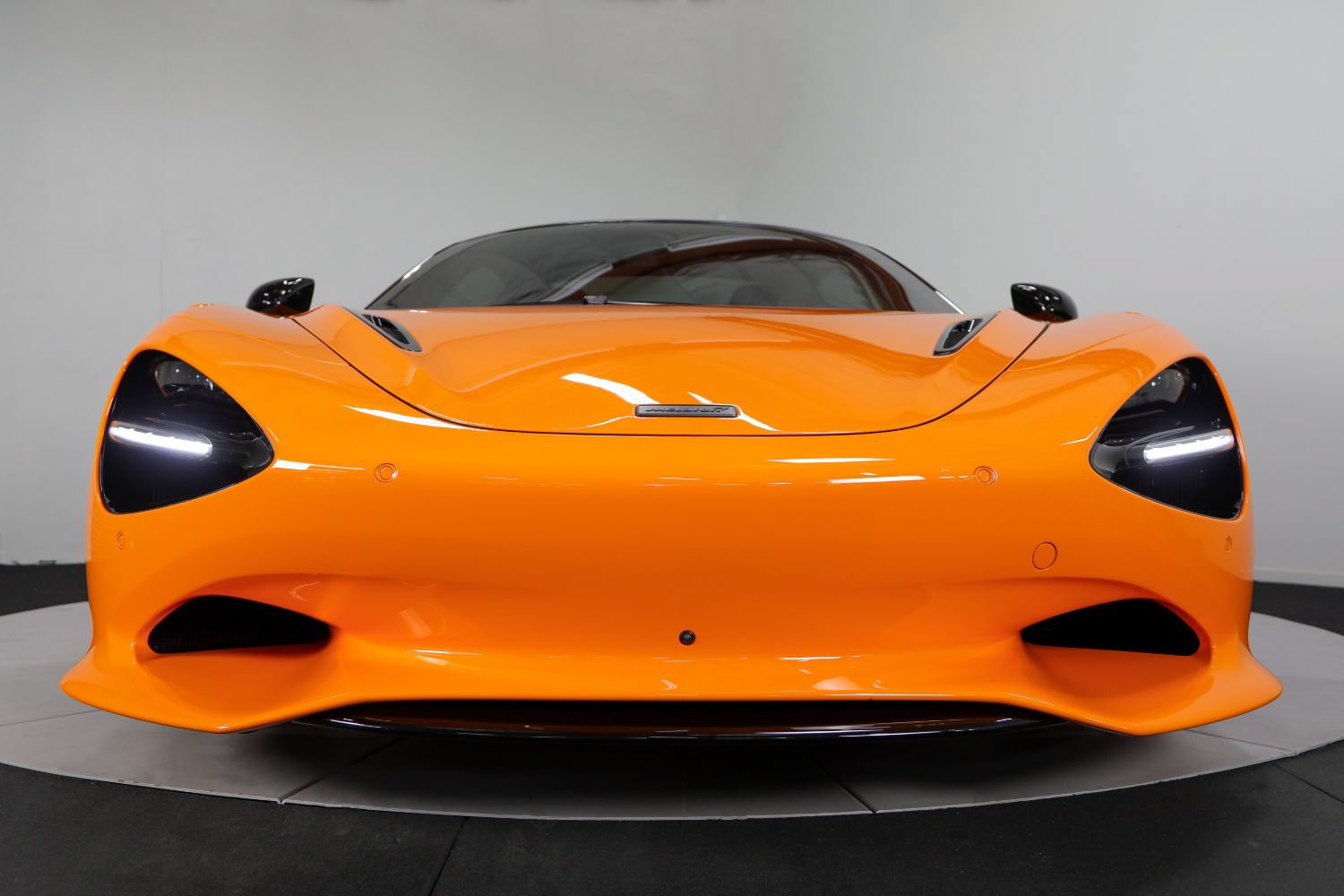 Used 2026 McLaren 750S Spider photo 16