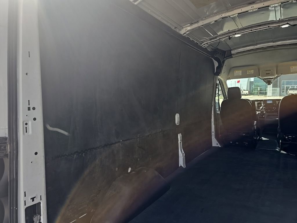 2023 Ford Transit 250 Medium Roof