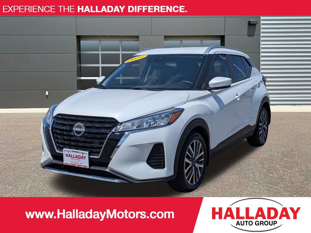 Used 2024 Nissan Kicks SV