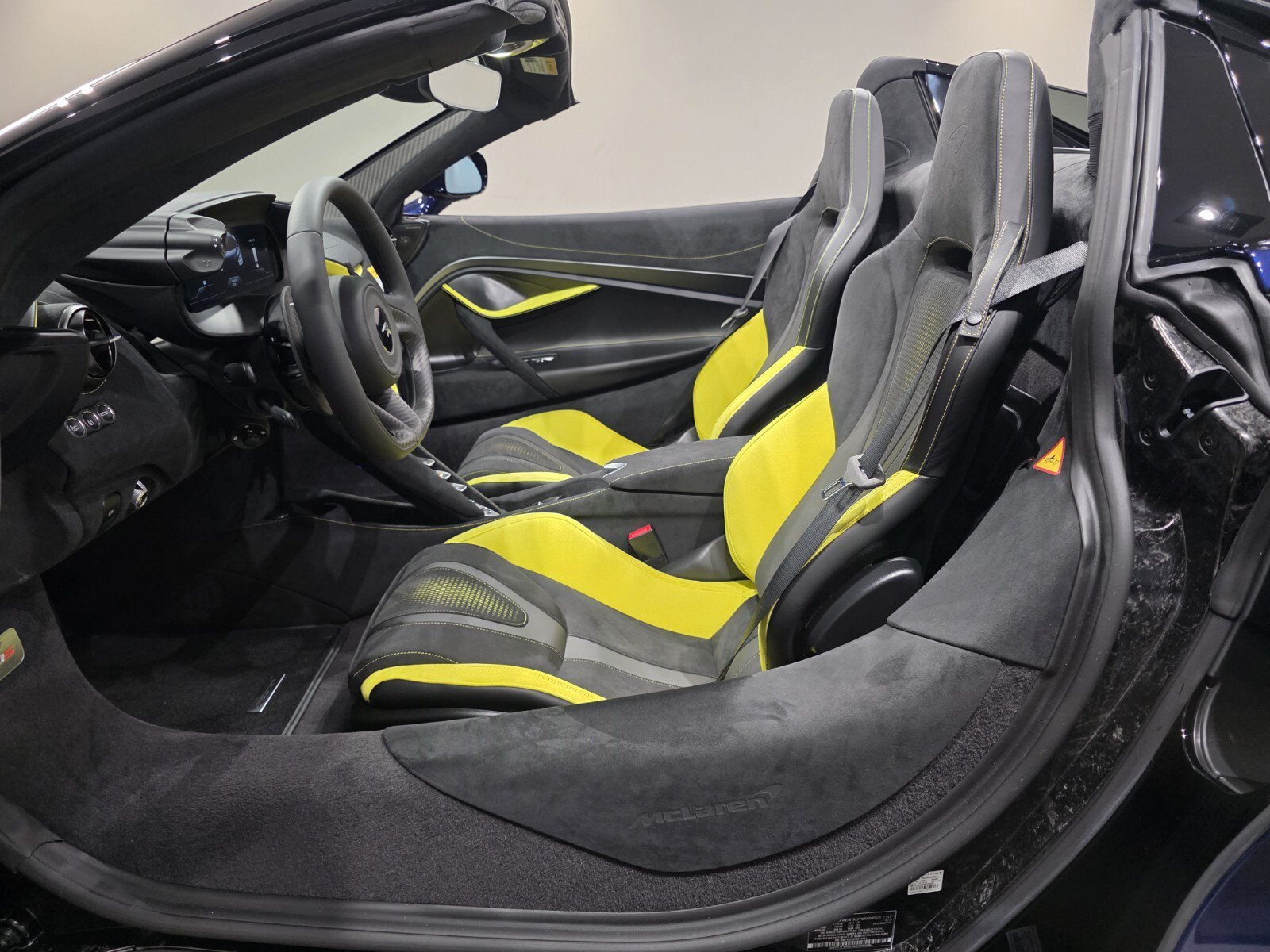 New 2027 McLaren 750S Spider photo 6