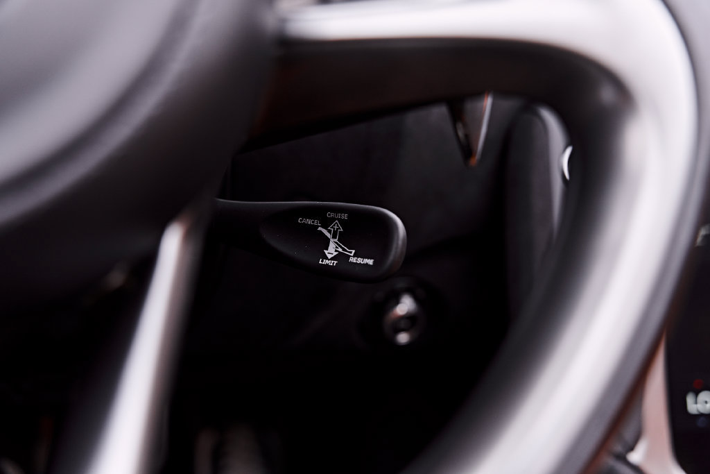 Used 2025 McLaren 750S Spider photo 76