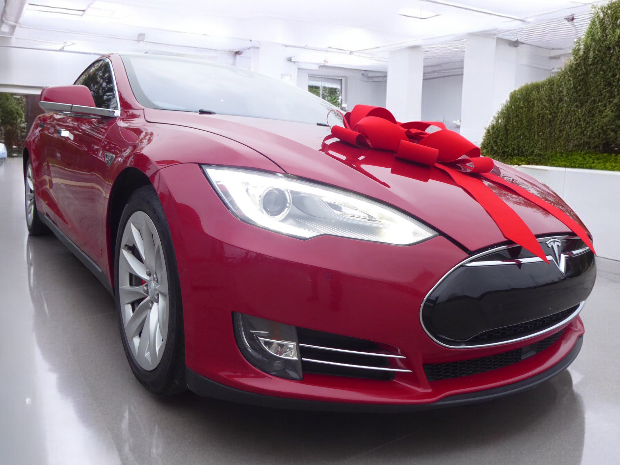 2014 Tesla Model S P85D