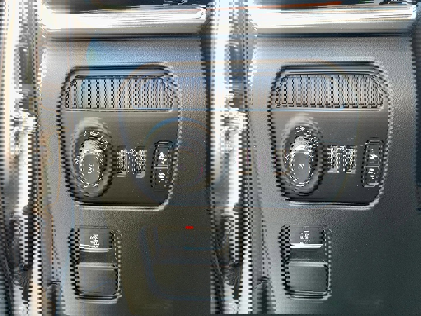 2022 Jeep Grand Wagoneer Series II