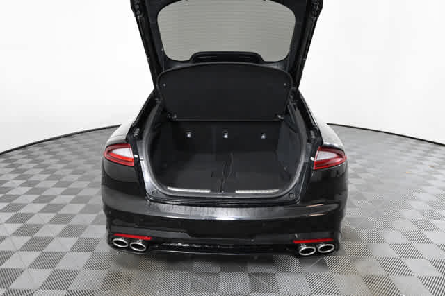 2018 Kia Stinger GT1