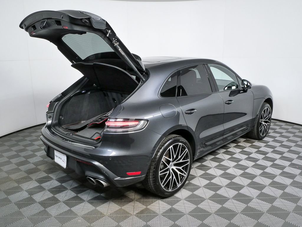 2024 Porsche Macan