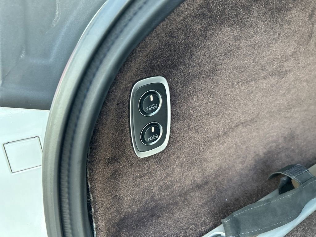 2021 Aston Martin DBX