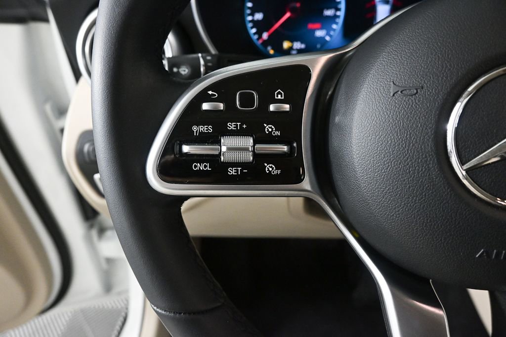 2022 Mercedes-Benz GLC 300