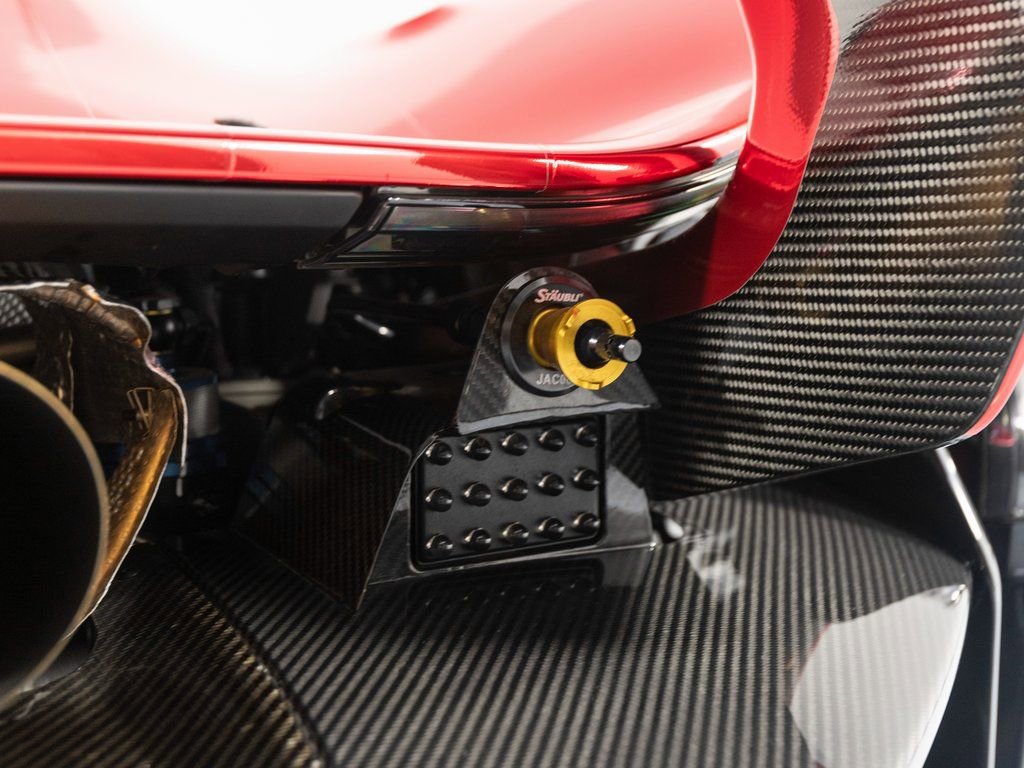 Used 2015 McLaren P1 photo 91