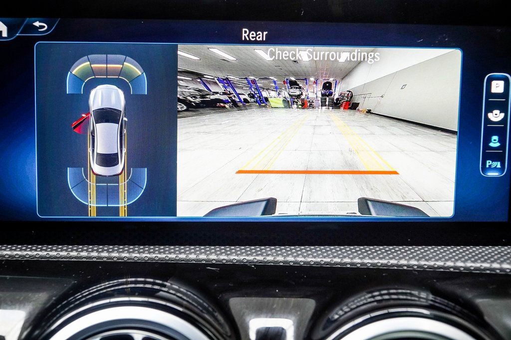 2025 Mercedes-Benz CLA 250