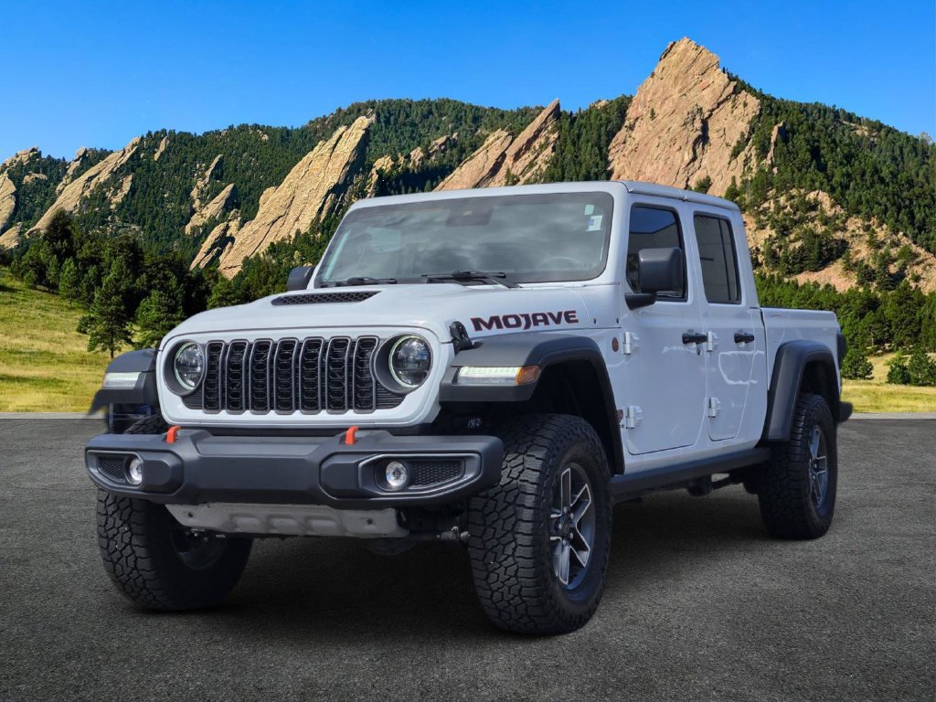 Used 2025 Jeep Gladiator Mojave w/ Convenience Group