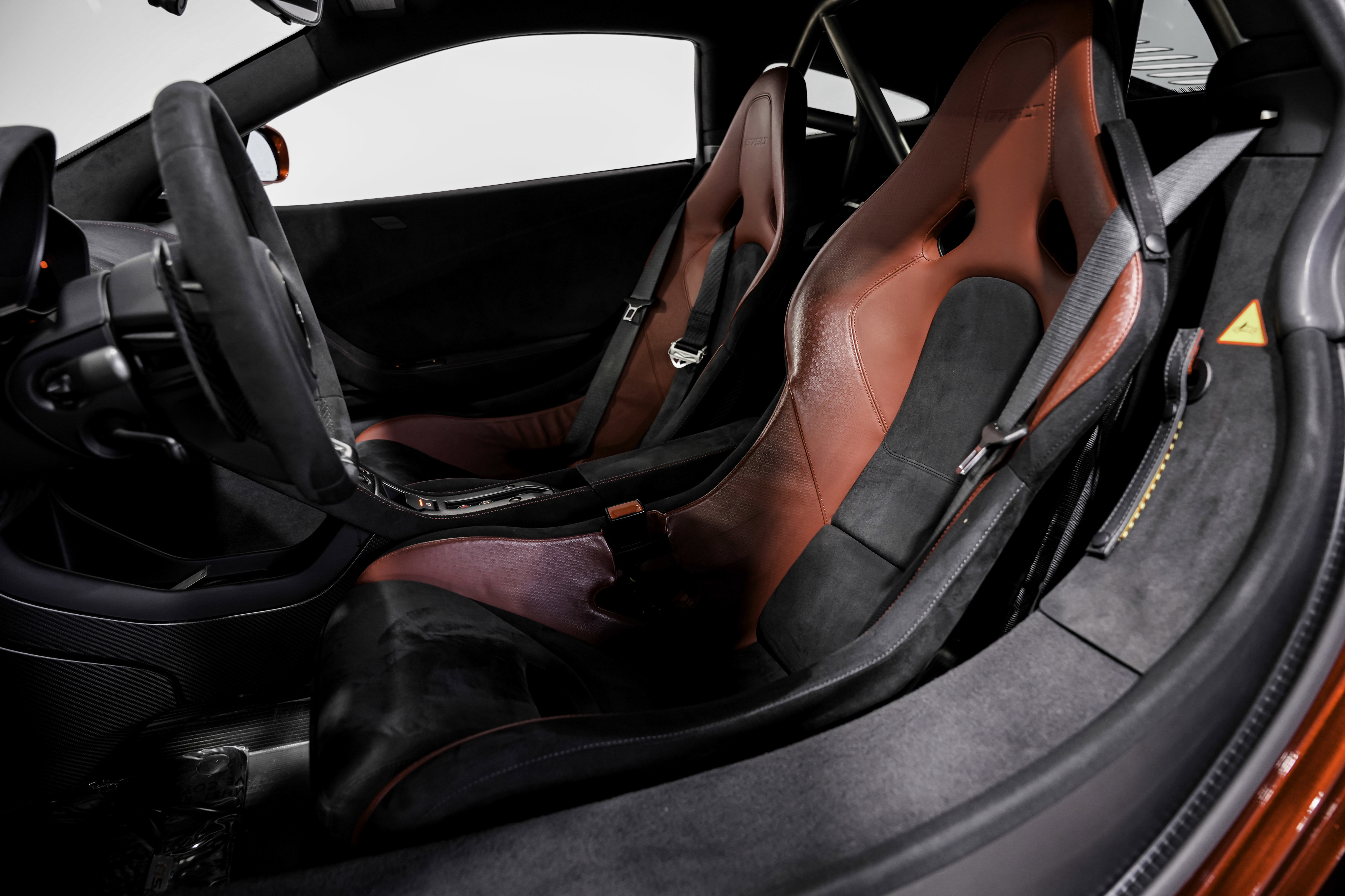 Used 2016 McLaren 675LT Coupe photo 21