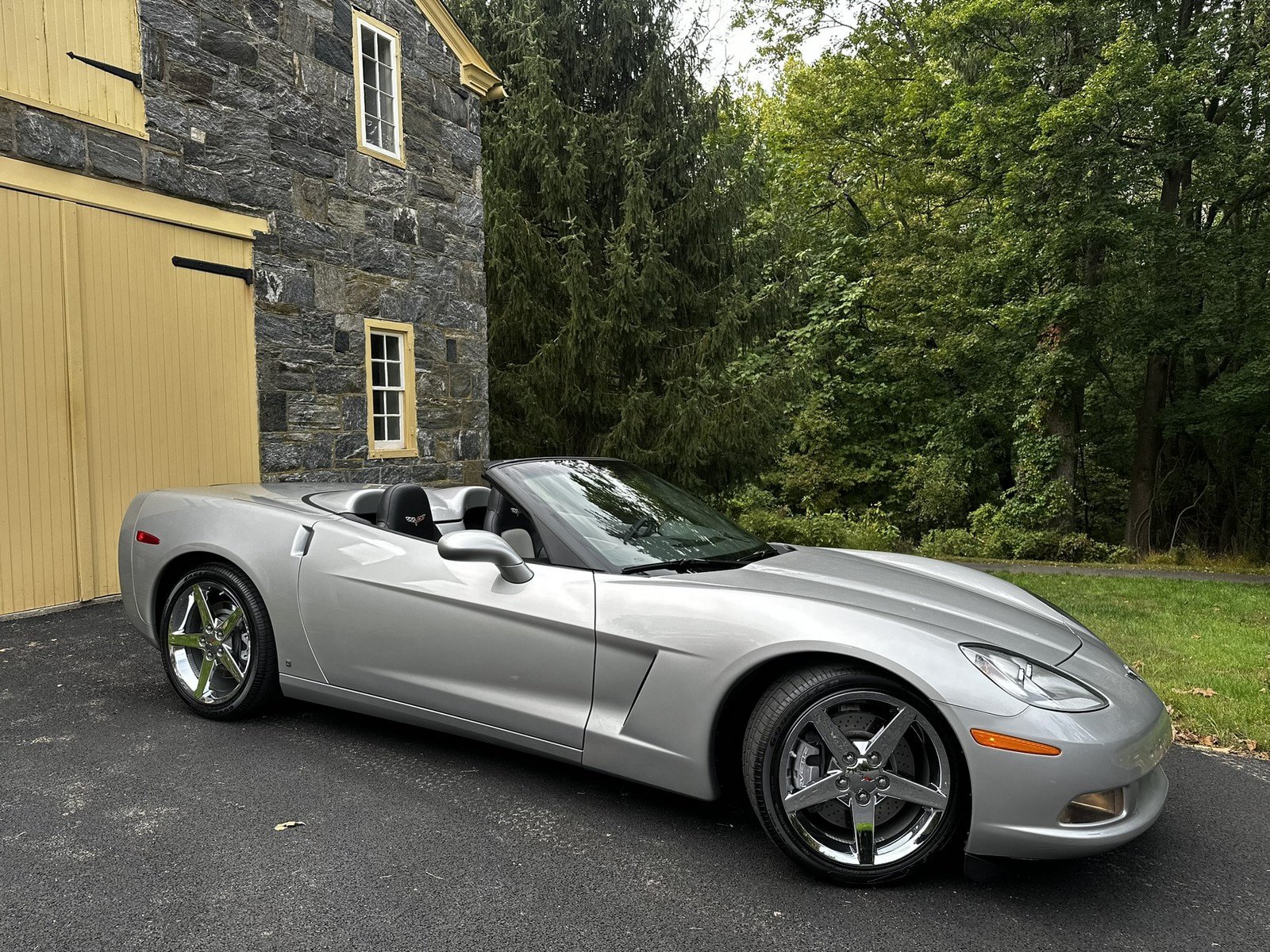 Used 2007 Chevrolet Corvette Convertible w/ Preferred Equipment Group
