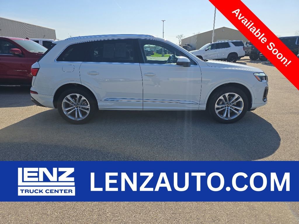 Used 2025 Audi Q7 3.0T Premium Plus