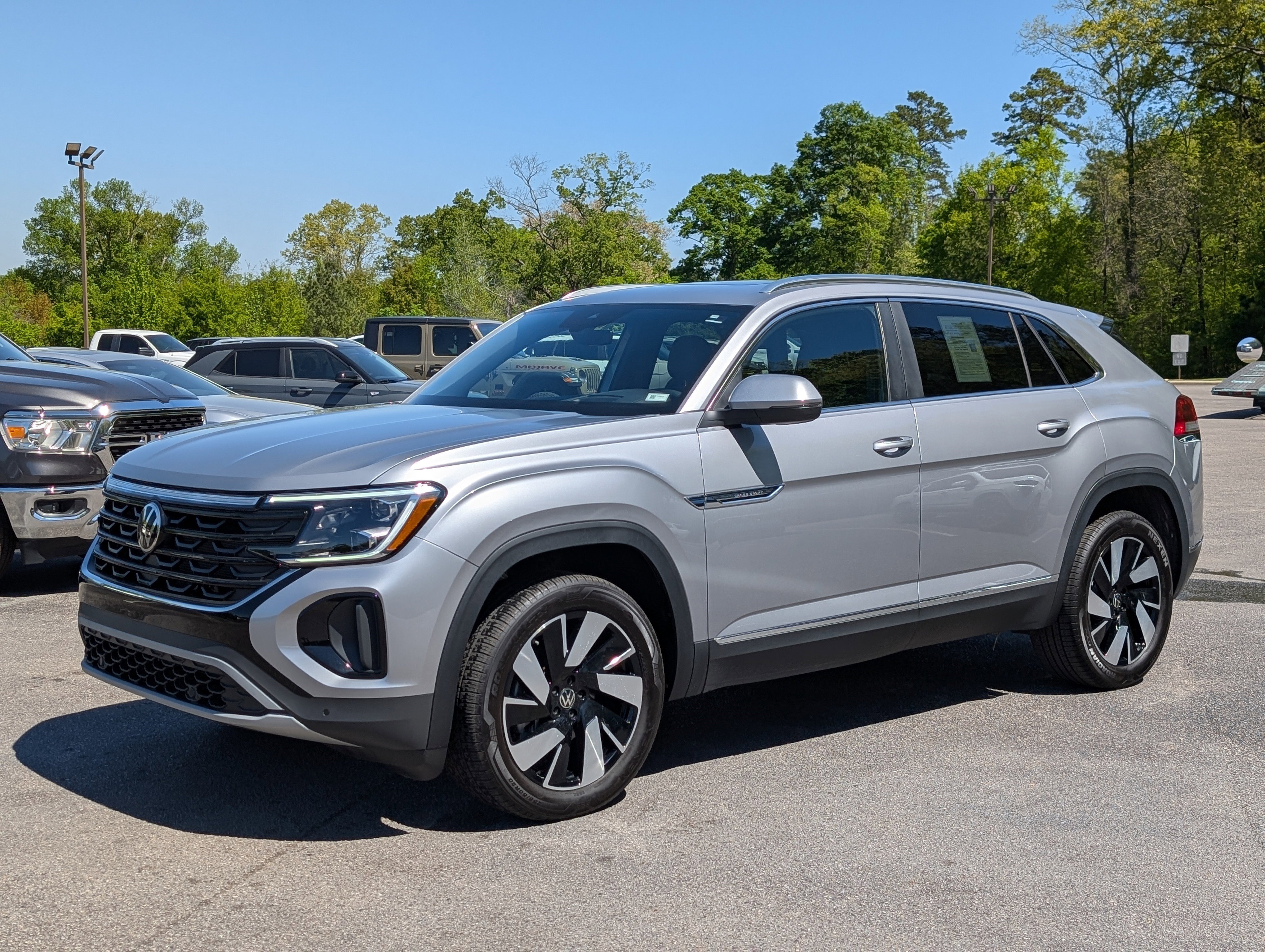 2025 Volkswagen Atlas Cross Sport SEL
