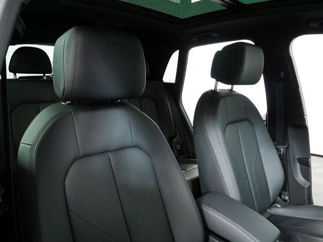 2025 Audi Q3 2.0T Premium Plus