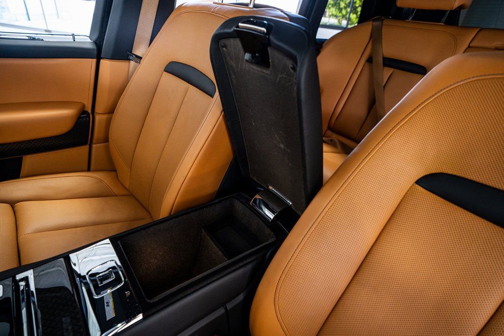 2022 Rolls-Royce Cullinan Black Badge