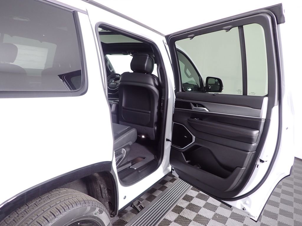 2026 Jeep Grand Wagoneer Limited