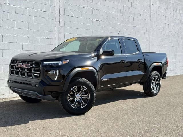 Used 2025 GMC Canyon AT4 w/ Technology Plus Package