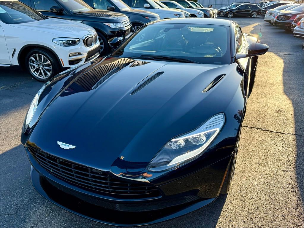 2018 Aston Martin Db11 V12