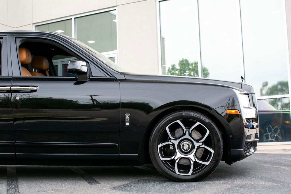 2022 Rolls-Royce Cullinan Black Badge