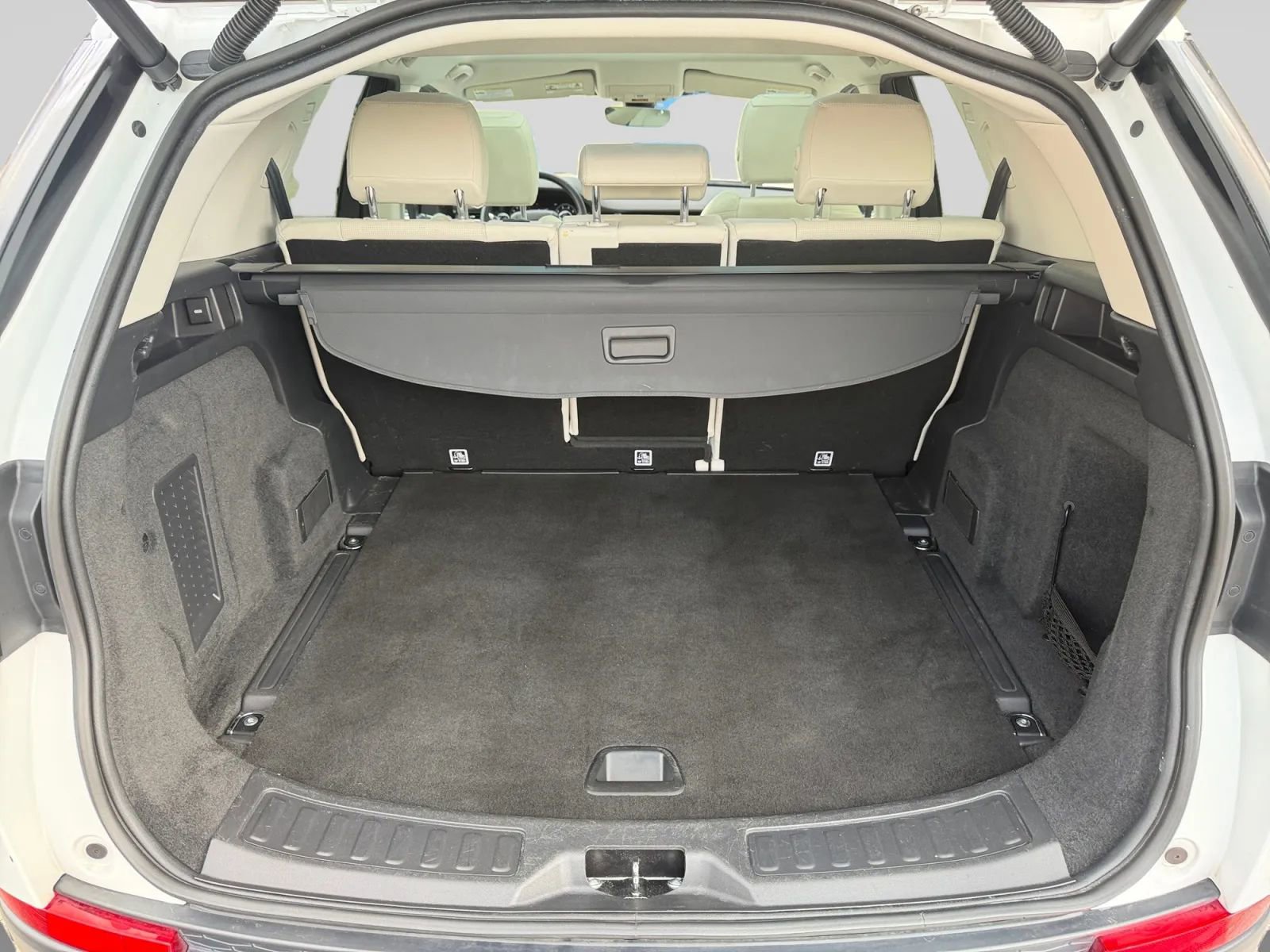 2020 Land Rover Discovery Sport SE