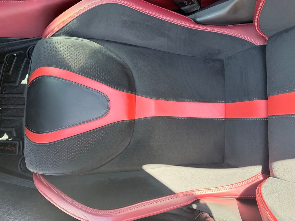 Used 2019 McLaren 720S photo 25