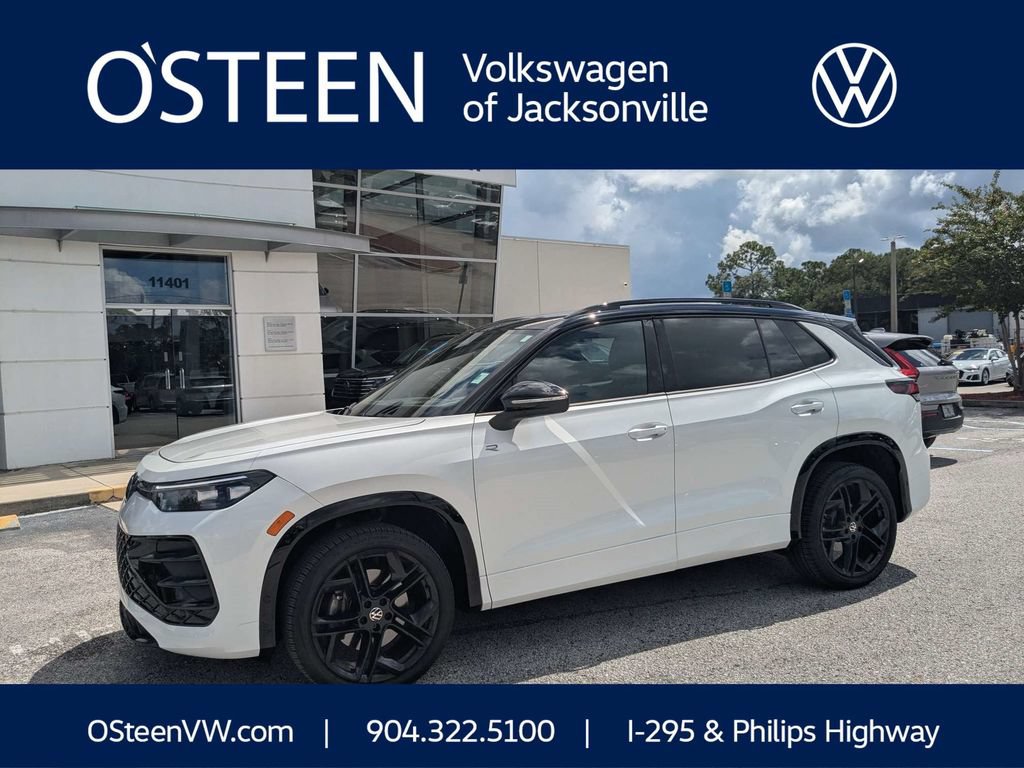 Certified 2025 Volkswagen Tiguan SE R-Line