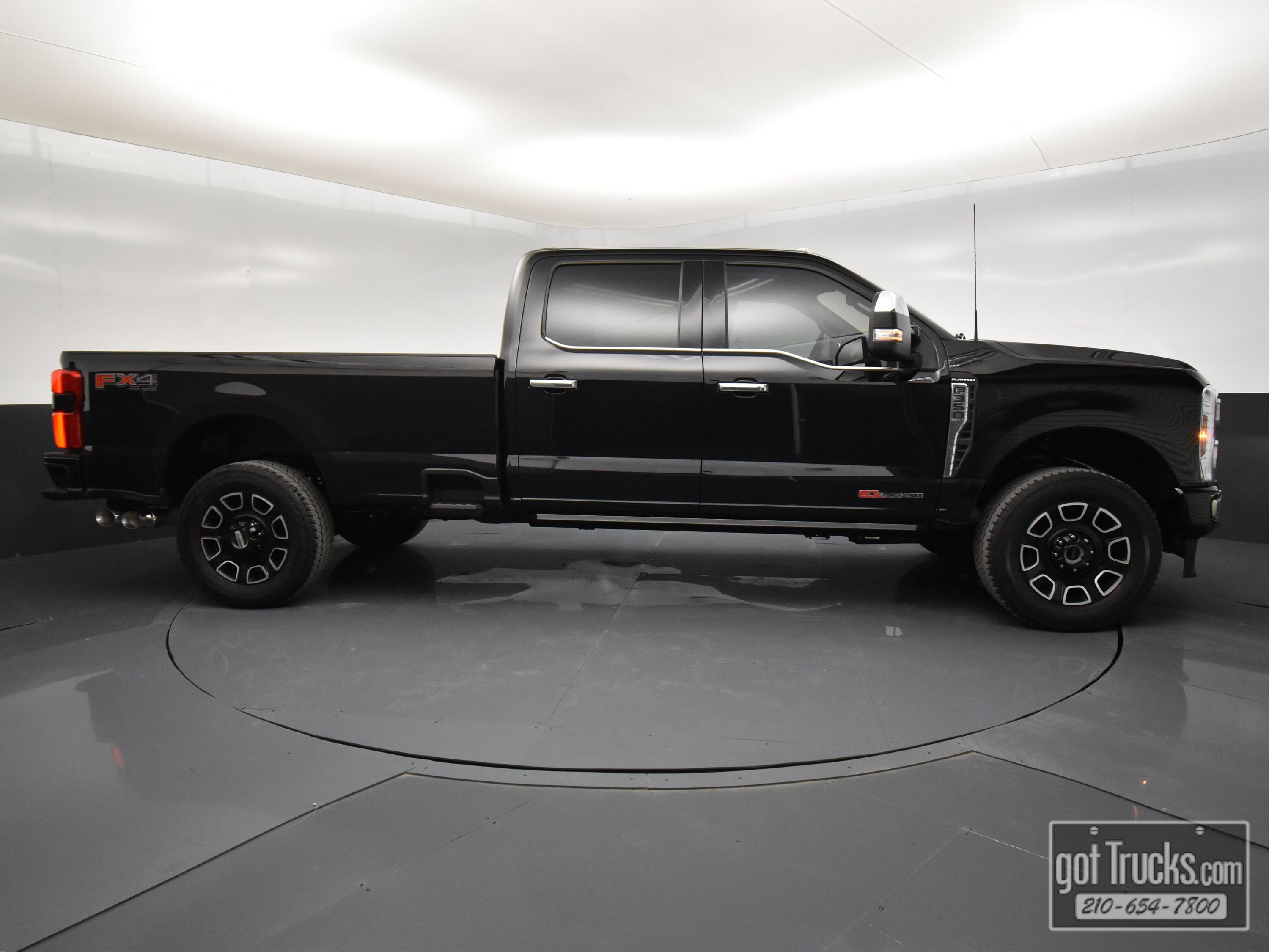 2024 Ford F350 Platinum