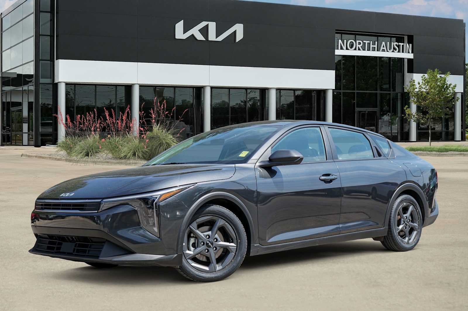 Certified 2025 Kia K4