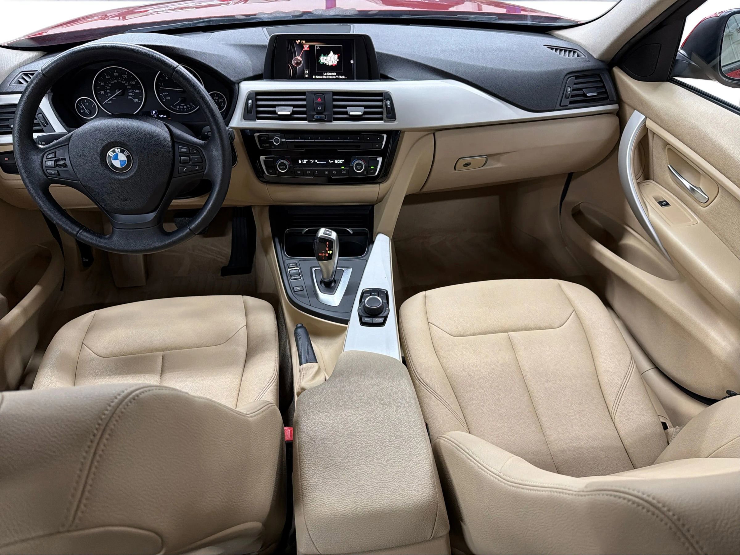 2016 BMW 320i Sedan