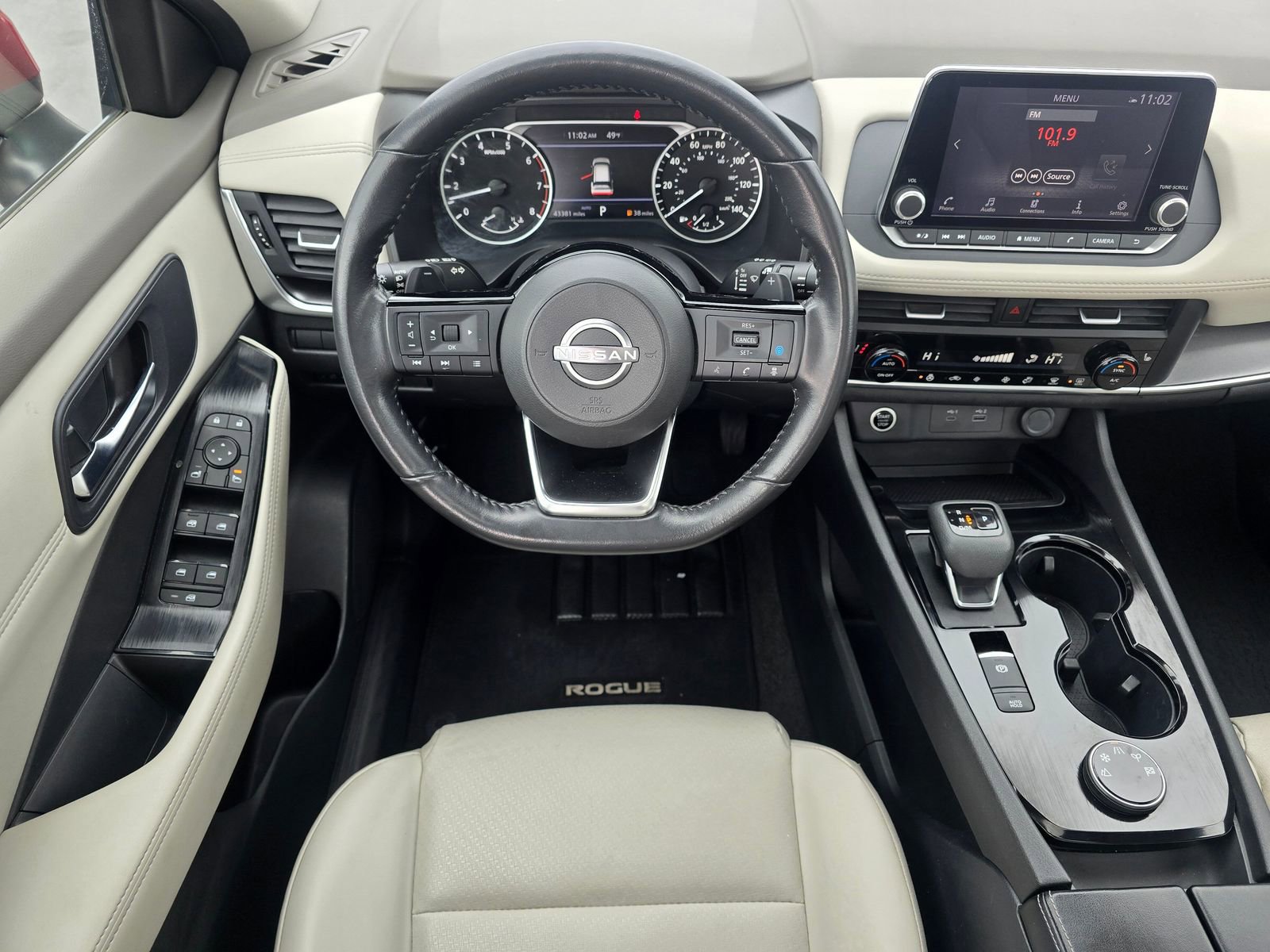 2023 Nissan Rogue SV