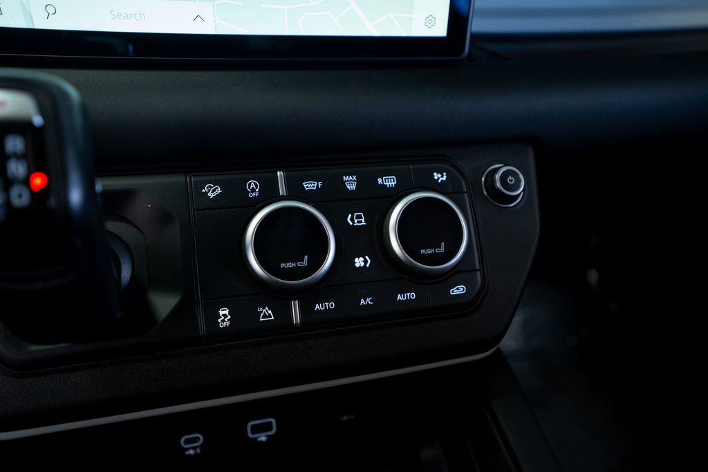 2024 Land Rover Defender 90 S