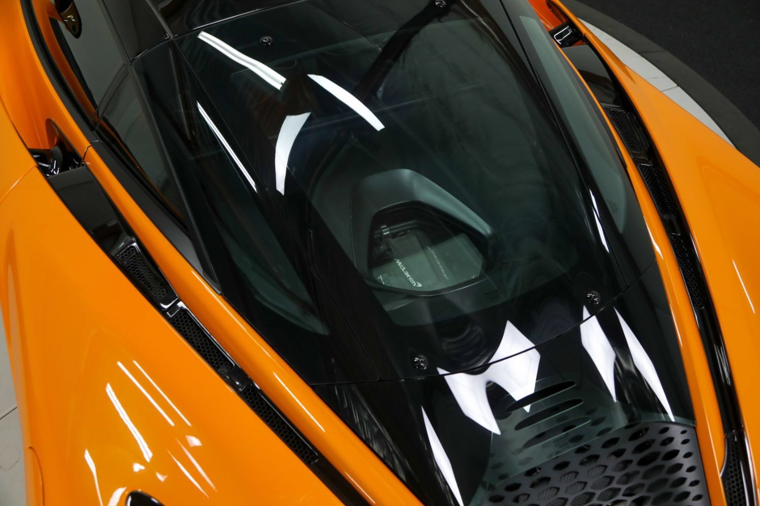 Used 2021 McLaren 765LT photo 29