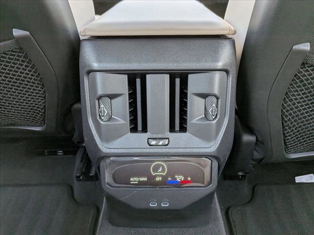 2025 BMW X3 xDrive30i