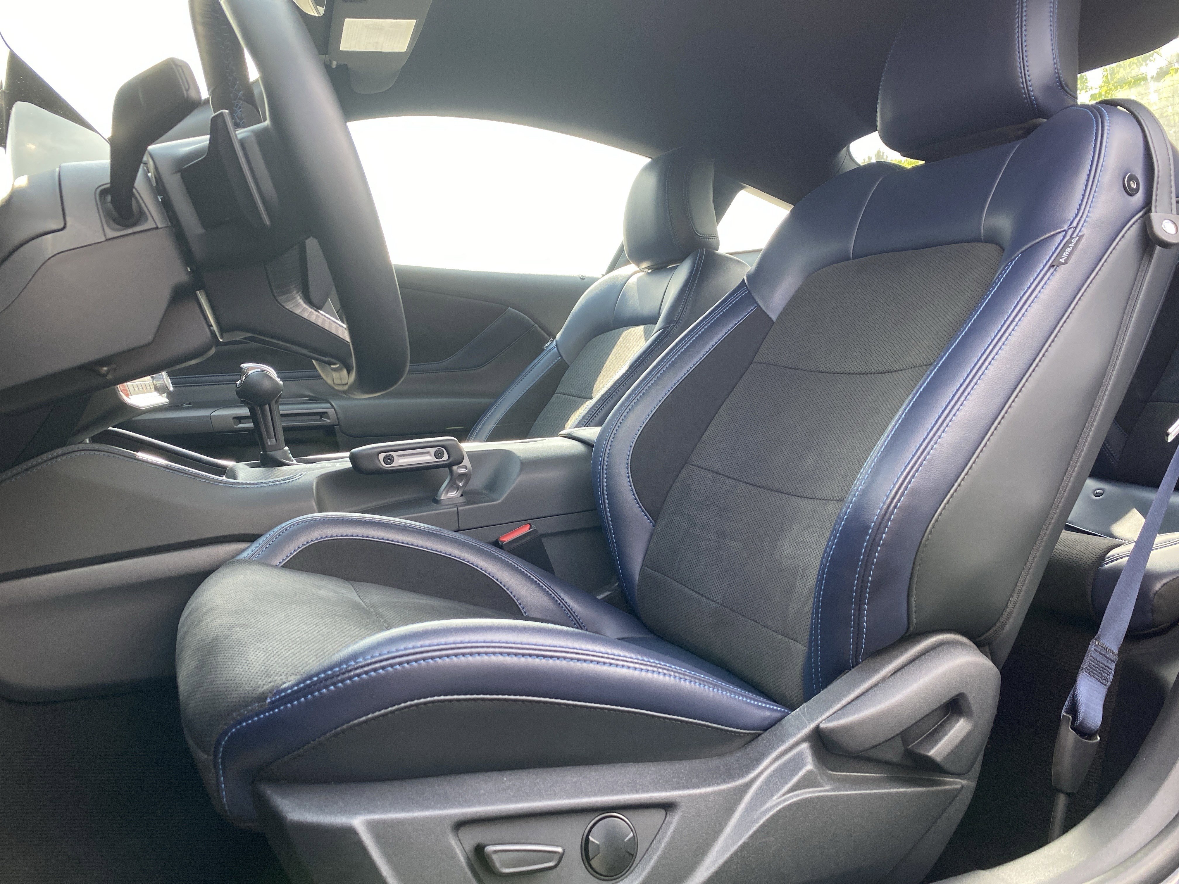 2025 Ford Mustang Dark Horse