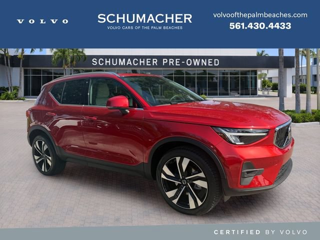 Used 2023 Volvo XC40 B5 Plus