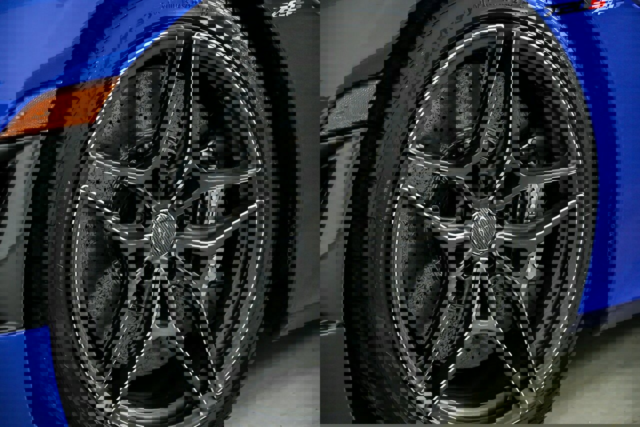 Used 2019 McLaren 720S Performance photo 18