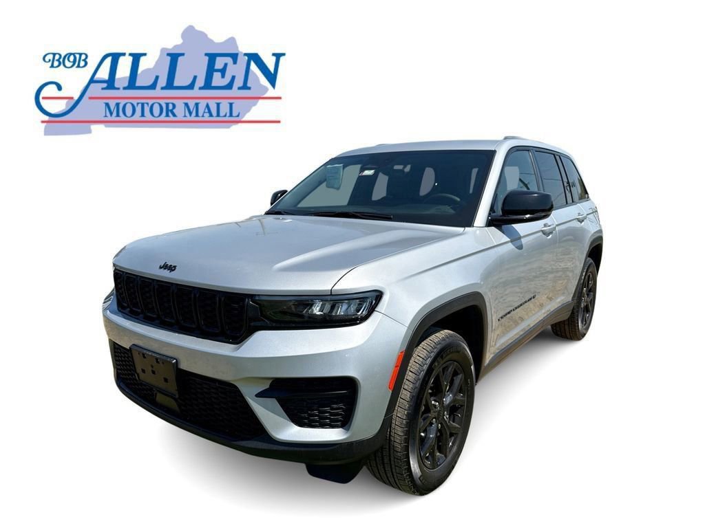 Used 2025 Jeep Grand Cherokee Altitude